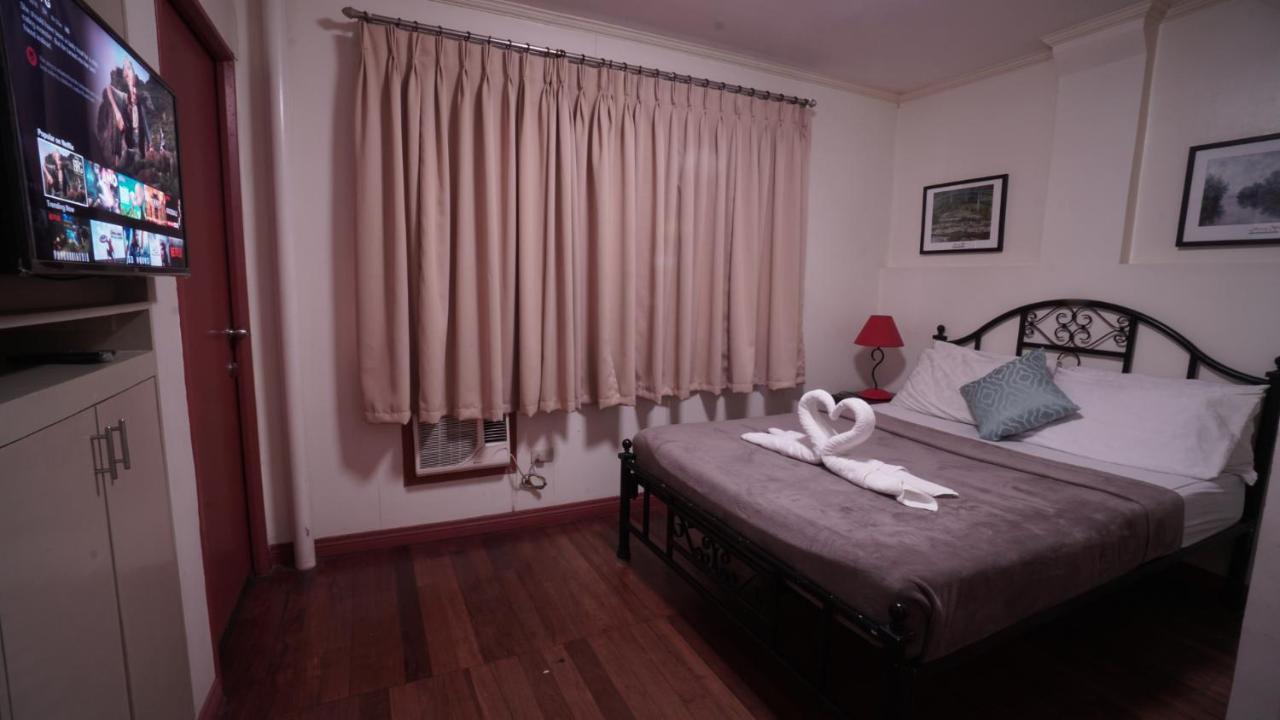 1775 Adriatico Suites Манила Екстериор снимка
